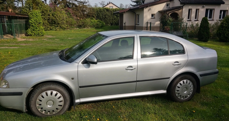 Skoda Octavia cena 15500 przebieg: 228000, rok produkcji 2010 z Kalisz małe 191